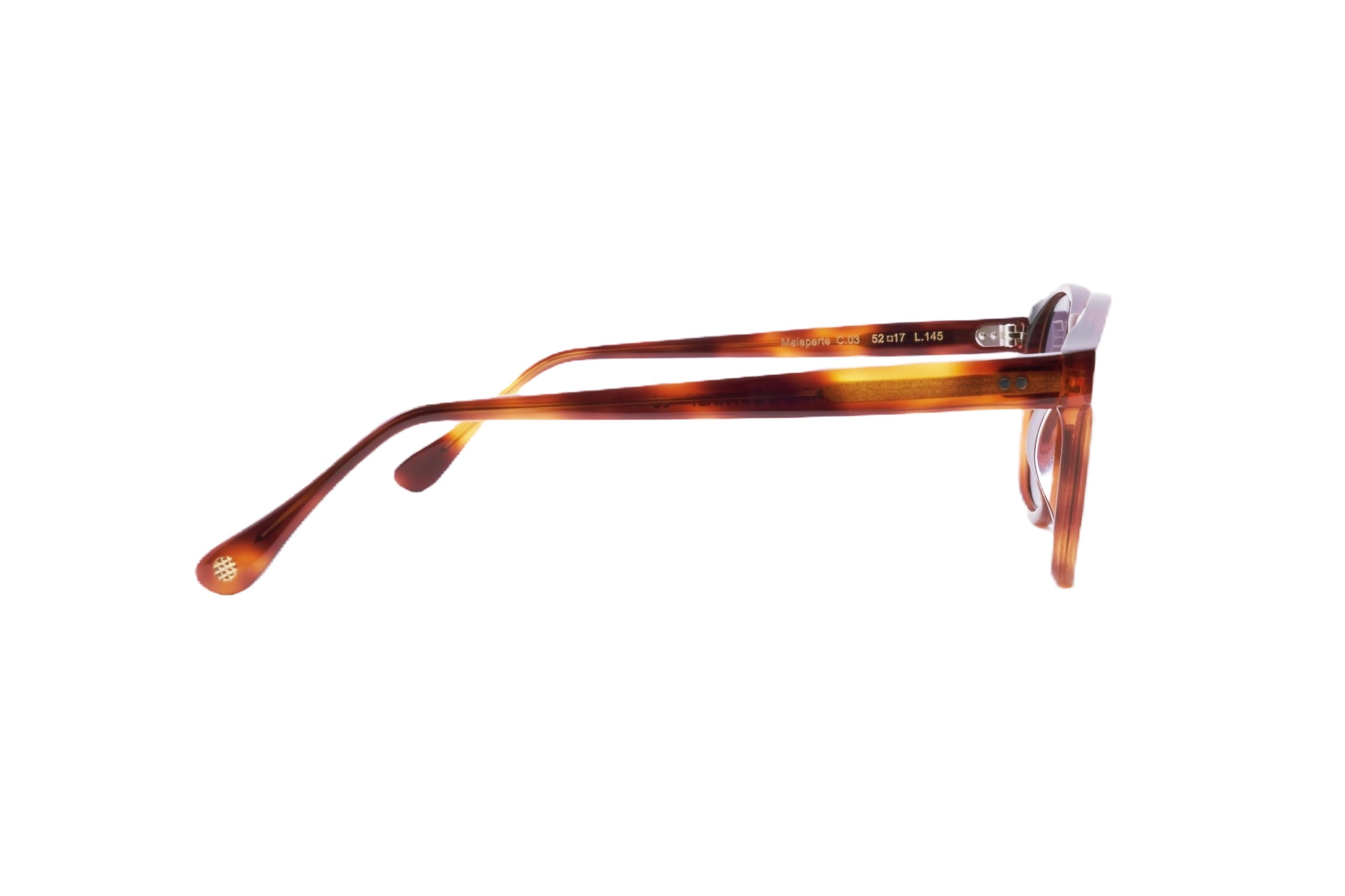 Berenford Malaparte St. Moritz: handmade Italian sunglasses, detail view